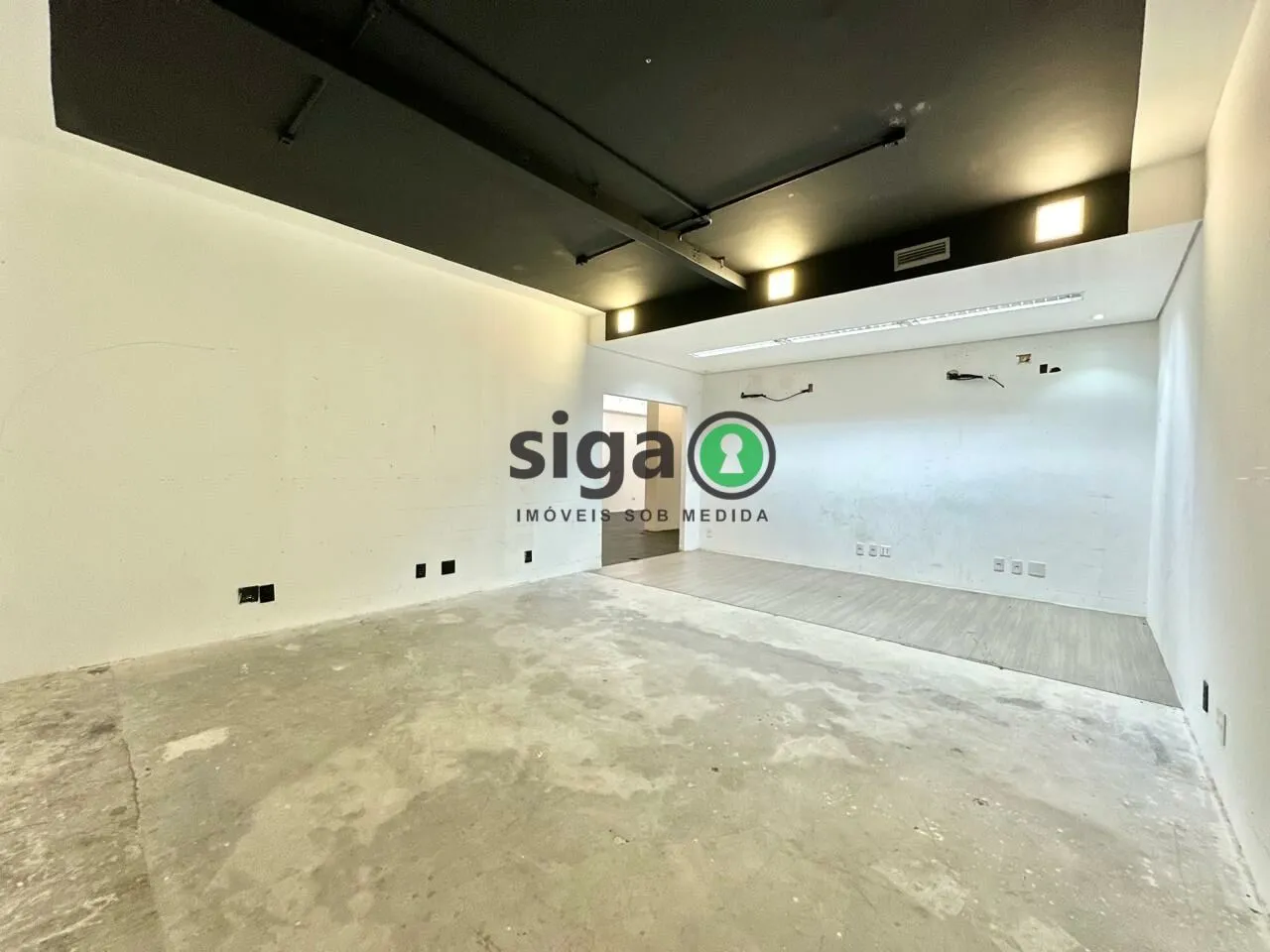 Imagem Bairro Moema Sp, Imóvel comercial de 640m2 de área útil construída em 500m2 de terreno, em dois piso