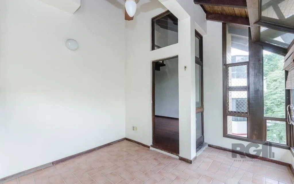 Imagem Ótima cobertura de 200 m² com 2 dormitórios e 1 vaga de garagem.