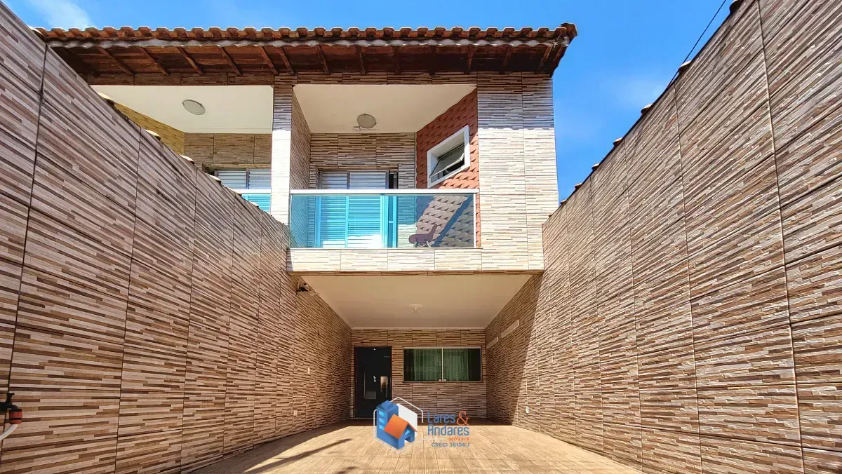 Imagem Sobrado para venda em Jardim Santa Adélia com 3 quartos, sendo 2 suítes, 97m²