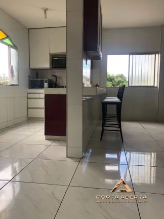 Imagem Casa de 3 Quartos, sendo 1 suite - Quitandinha - COD 13755