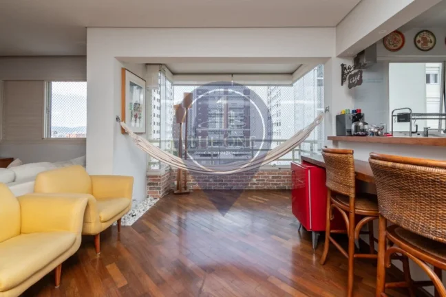 Imagem Apartamento à venda no Sumaré, São Paulo-SP: 3 quartos, 1 suíte, 3 banheiros, 4 vagas de garagem e 89m² de área.