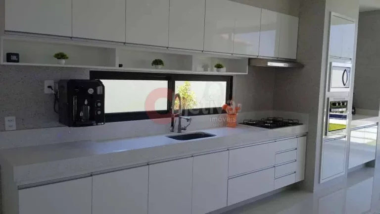 Imagem Casa duplex, 4 quartos, Condomínio Caravelas Nina - Búzios