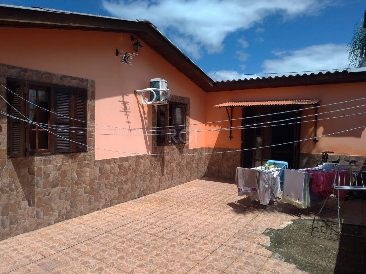Imagem Casa no bairro Ponta Grossa - 3 dormitórios
