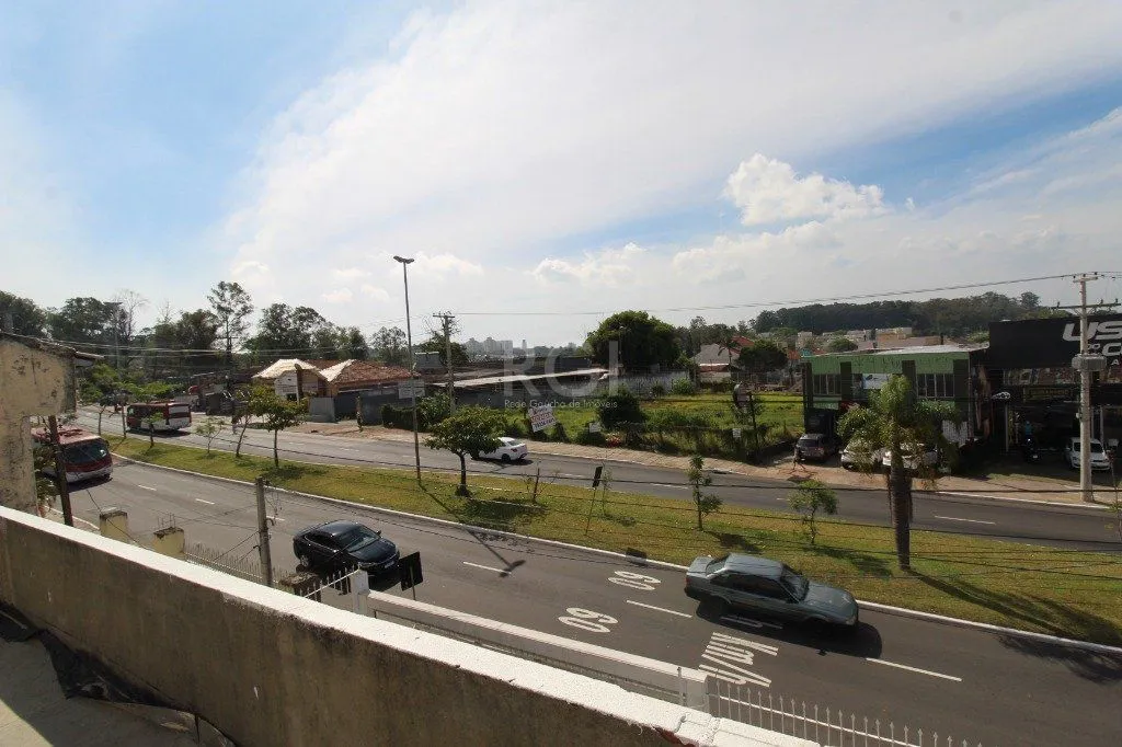 Imagem Loja para Venda - 60m², 0 dormitórios, 3 vagas - Petrópolis