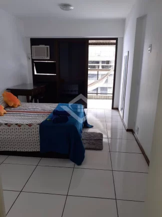 Imagem Apartamento para Aluguel à Beira-Mar na Barra da Tijuca - 154m², 4 Quartos