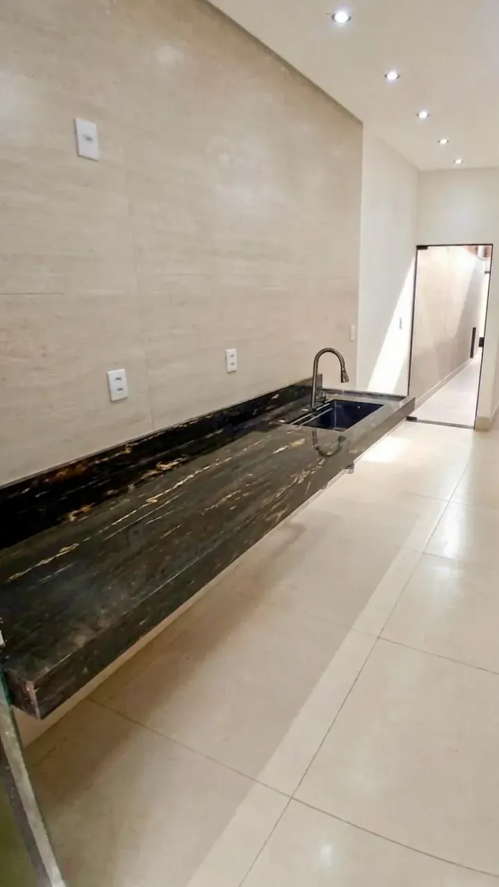 Imagem Casa com 3 Quartos à Venda, 174 m² em Cardoso Continuação - Aparecida de Goiânia