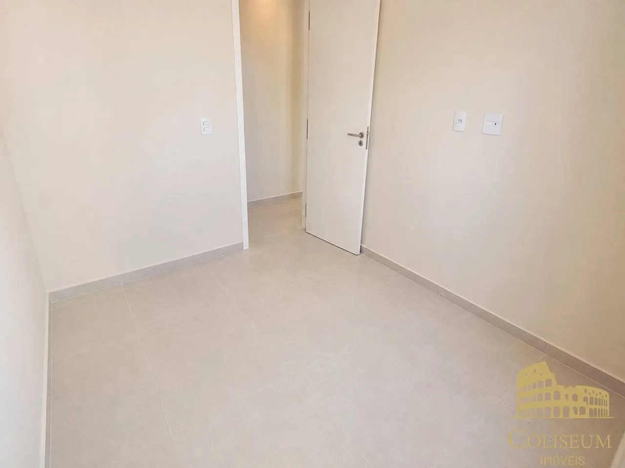 Imagem Apartamento com 2 dormitórios para alugar, 64 m² por R$ 4.000/mês - Guilhermina - Praia Grande/SP