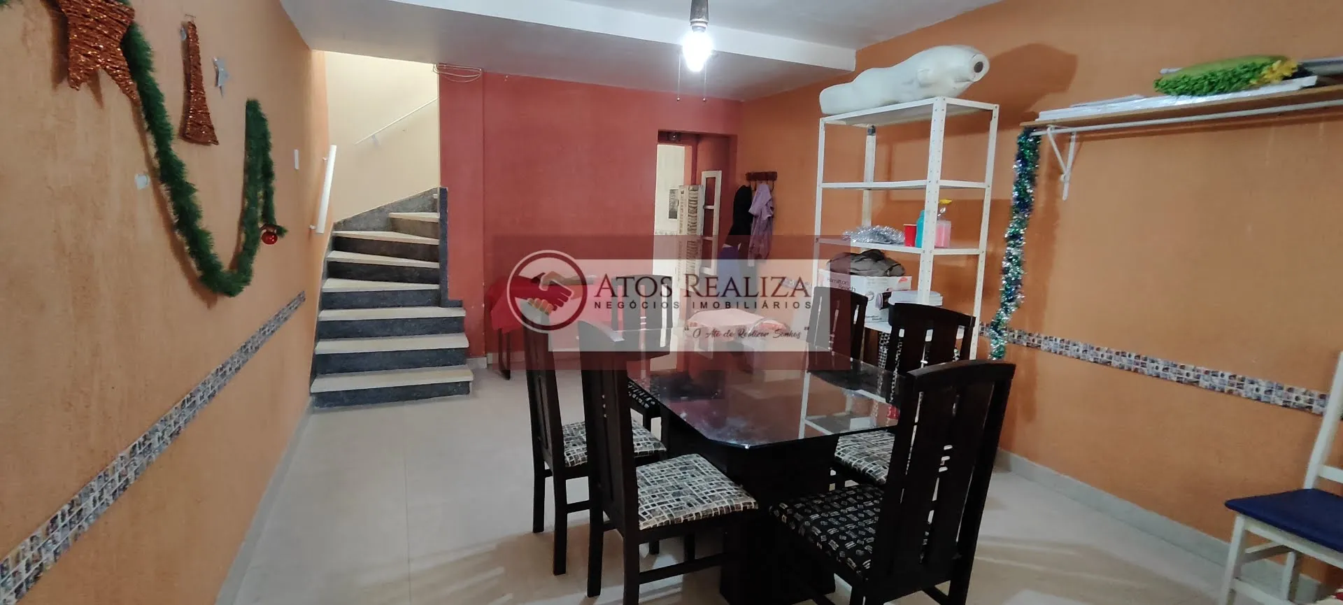 Imagem Sobrado em Veleiros SP: 110m², 4 dormitórios, 3 banheiros - Venda e Locação por R$580k