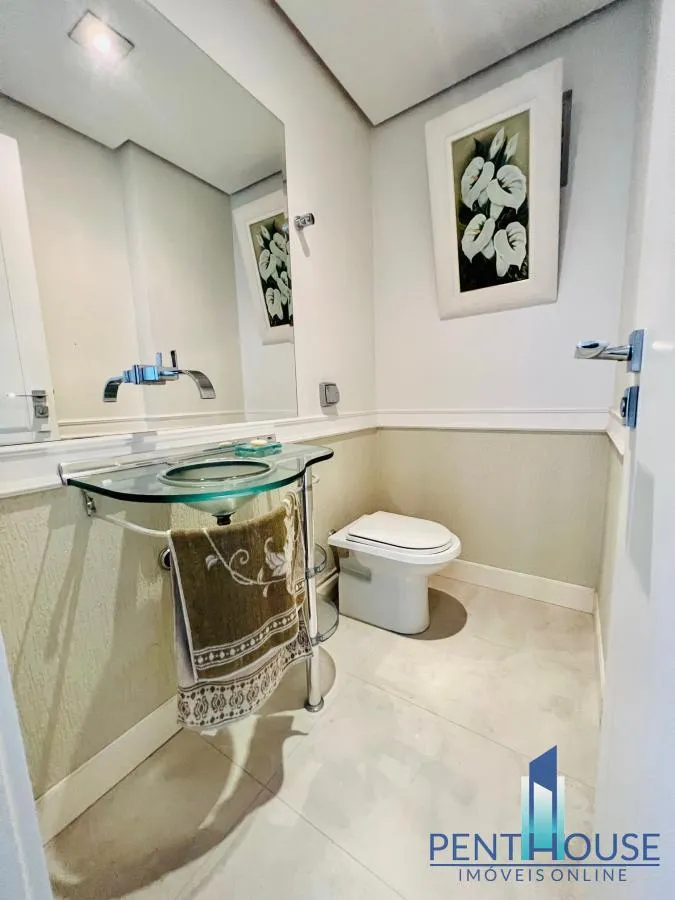 Imagem Apartamento Frente Mar para Venda em Balneário Camboriú, CENTRO, 3 dormitórios, 3 suítes, 4 banheiros, 3 vagas