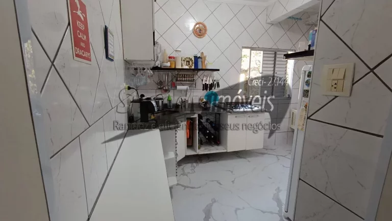 Imagem Apartamento em Santos, bairro Embaré - 2 dormitórios.