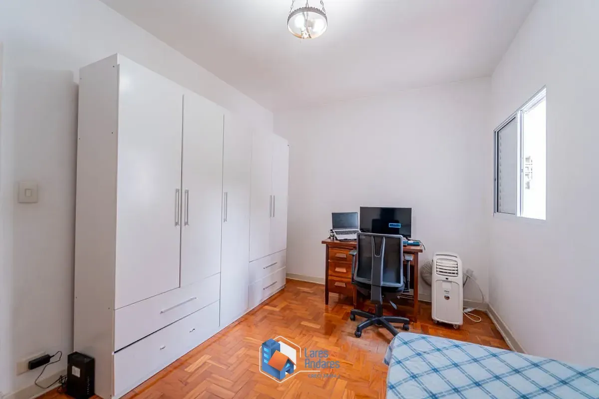 Imagem Casa para venda em Planalto Paulista com 3 quartos, sendo 1 suíte, 180m²