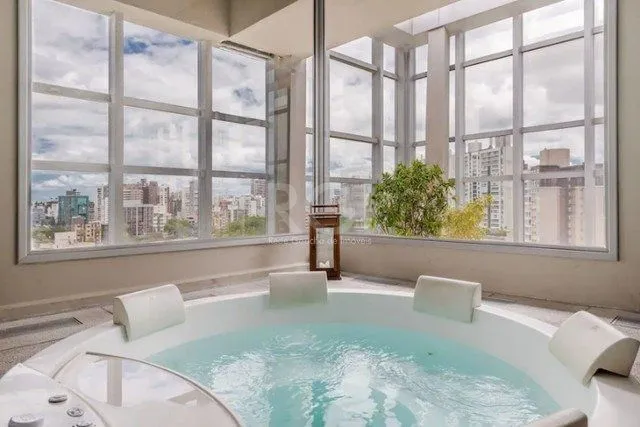 Imagem Excelente apartamento de 1 dormitório com grande infra no bairro Petrópolis