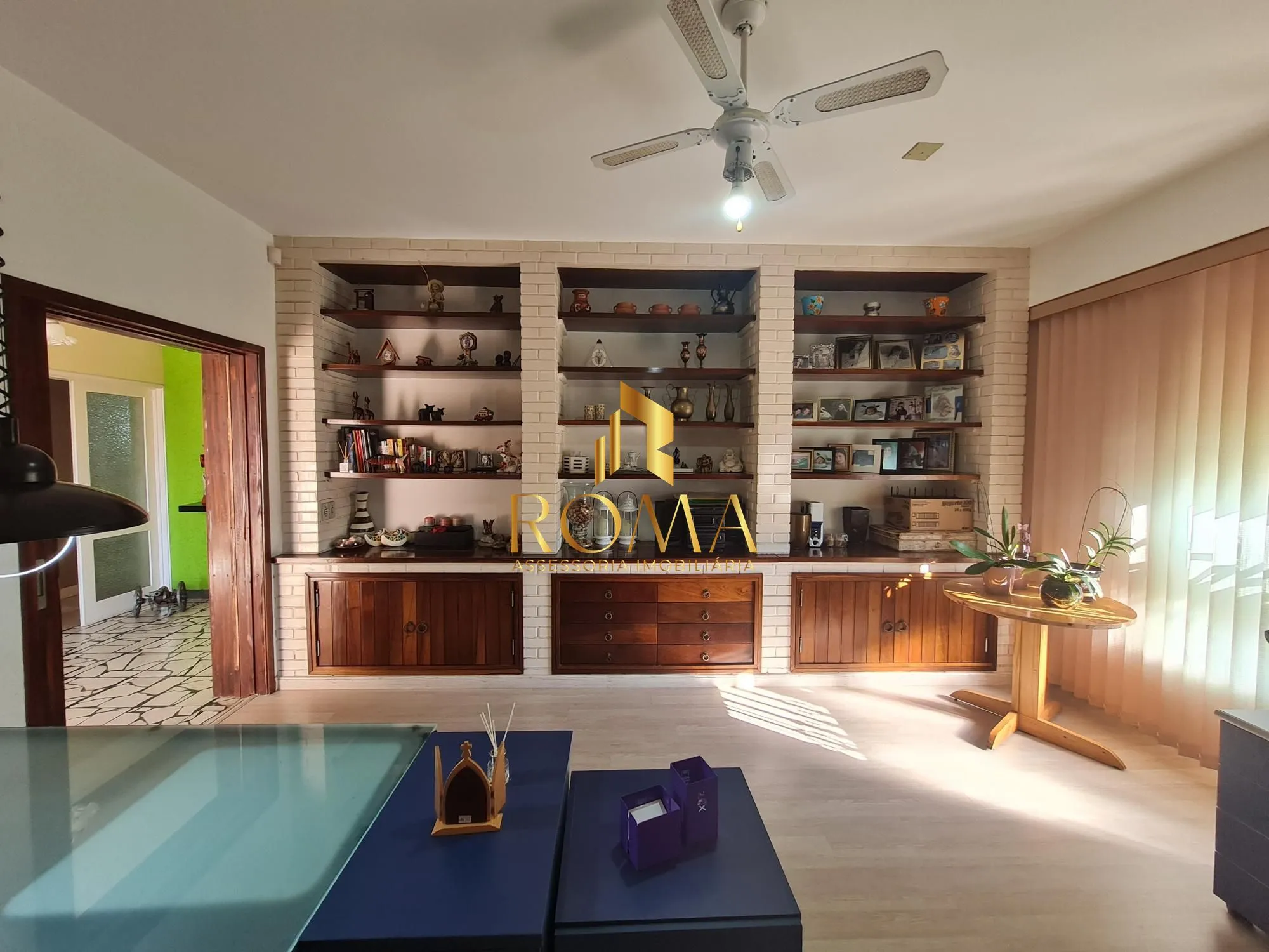 Imagem Casa 3 dormitórios à venda Patronato Santa Maria/RS