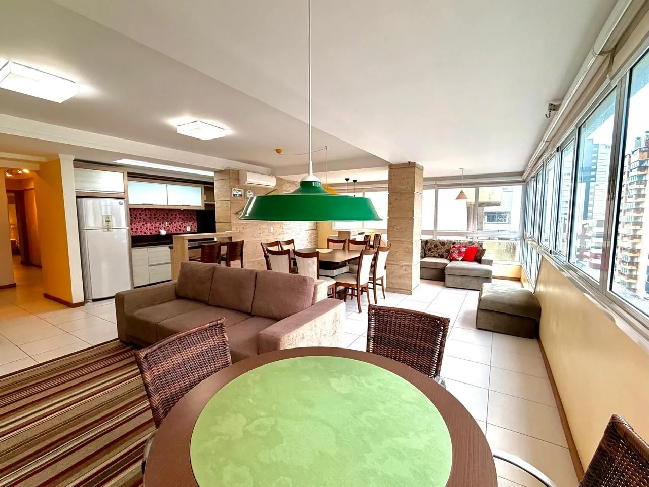 Imagem Apartamento à venda em Torres, com 3 quartos, 118.77m2