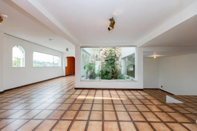 Imagem Casa Sobrado Brooklin Paulista - 327M², 4 Dorms, 4 Suítes, 5 Vagas, Lareira, Banheira, Depósito, Closet, Churrasqueira.