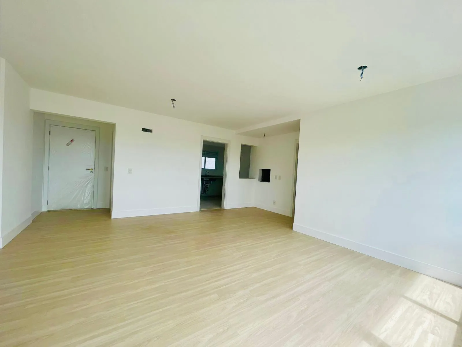 Imagem Apartamento com lareira, churrasqueira e 3 dormitórios no Central Park