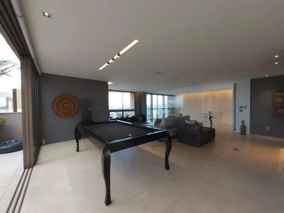 Imagem Cobertura com 4 Quartos e 6 banheiros à Venda, 540 m² melhor localização.