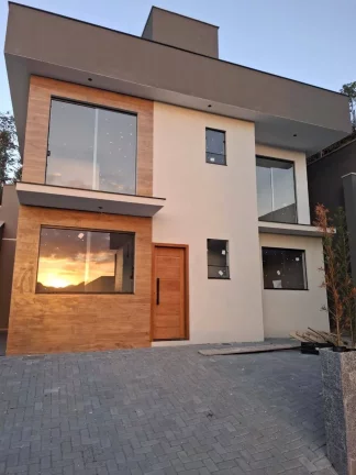 Imagem Excelente casa a venda em Nova Friburgo.