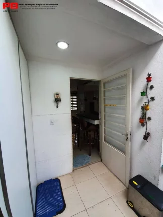 Imagem Casa 2 dormitórios - Americanópolis