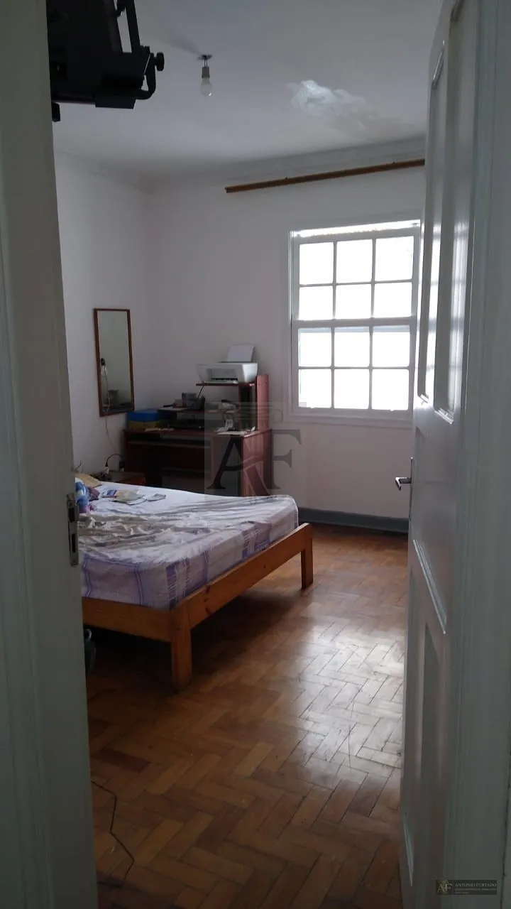Imagem Sobrado para alugar em Vila Bertioga, São Paulo