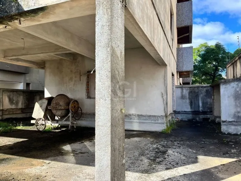 Imagem Predio para Venda - 1000m², 3 dormitórios, sendo 1 suites, São João