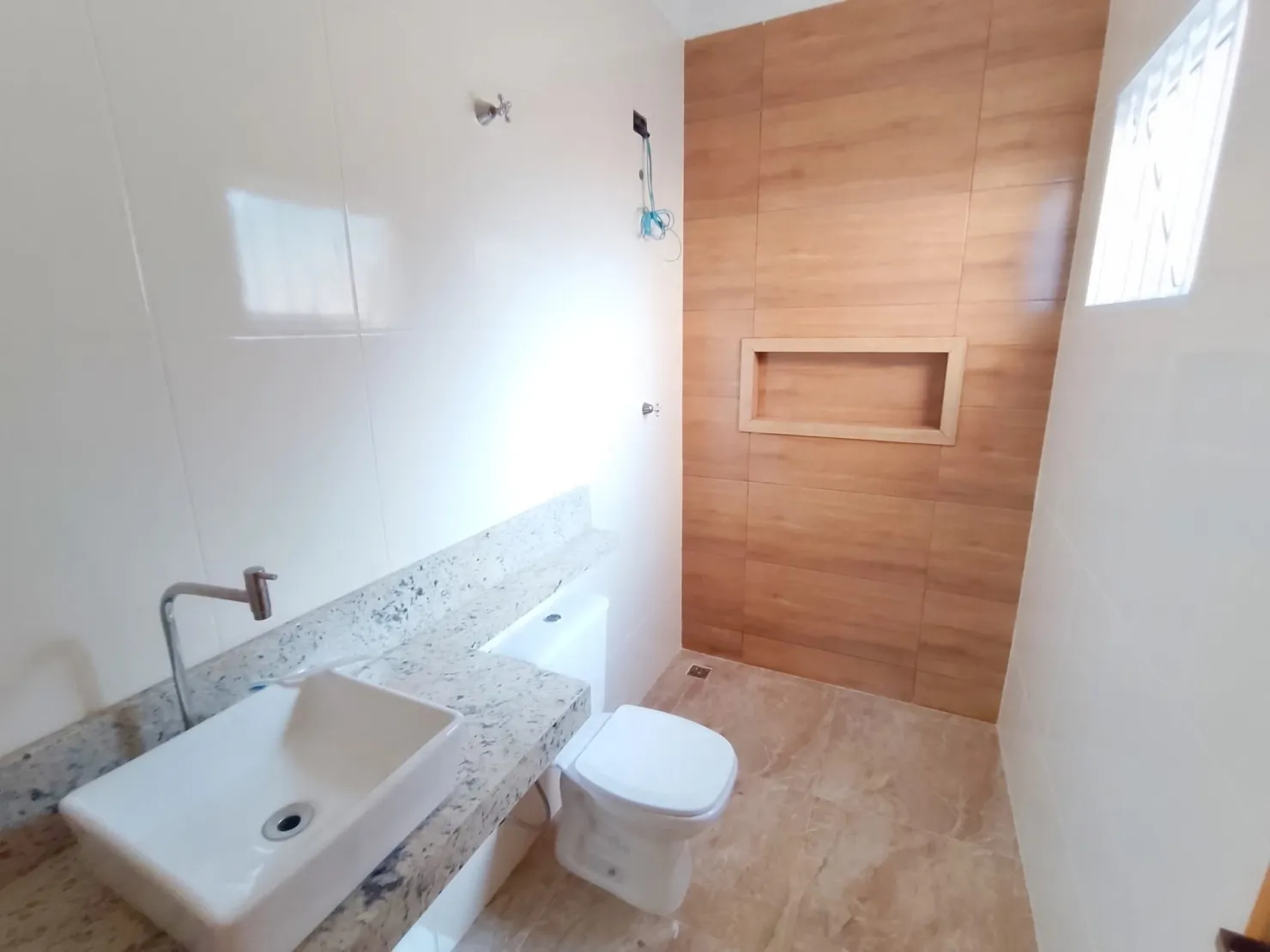 Imagem Casa à venda 3 Quartos, 1 Suite, 2 Vagas, 160M², Jardim Oásis, Taubaté - SP