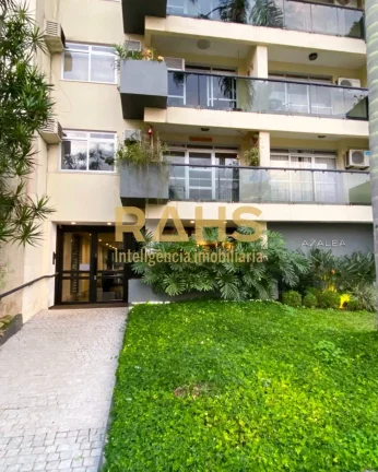 Ampla cobertura Duplex no bairro Anita Garibaldi! Essa ampla cobertura conta com 235m² Privativos e...