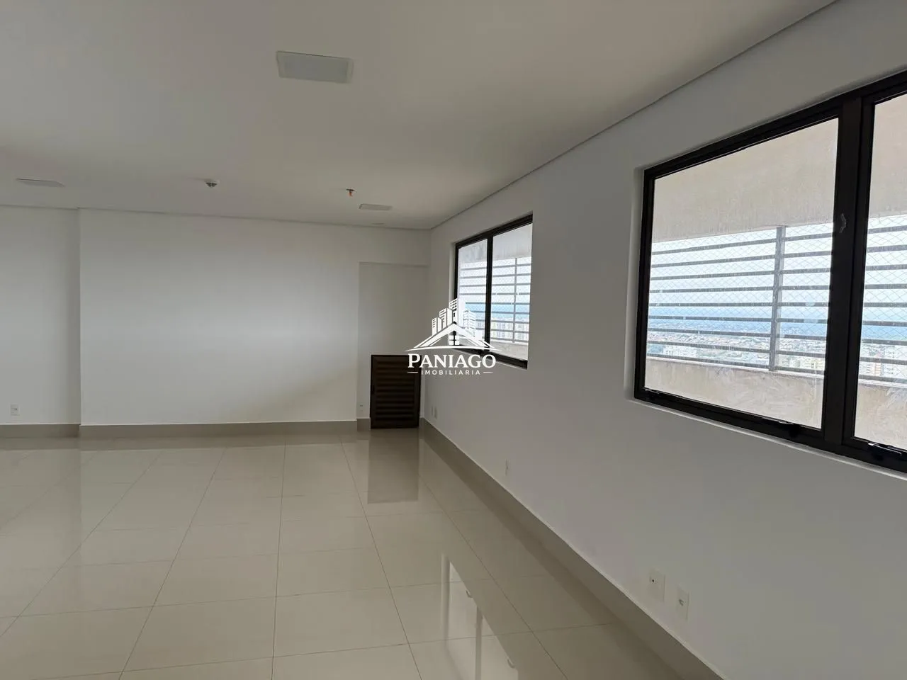 Imagem Locação de Sala Comercial no Edifício SB Tower | Andar Alto