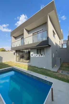 Casa com 3 dormitórios à venda, 250 m² por R$ 940.000,00 - Setor Garavelo - Aparecida de Goiânia/GO