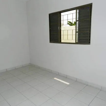 Imagem Casa com 2 Quartos à Venda, 70 m² em Jardim São Pedro - Presidente Prudente