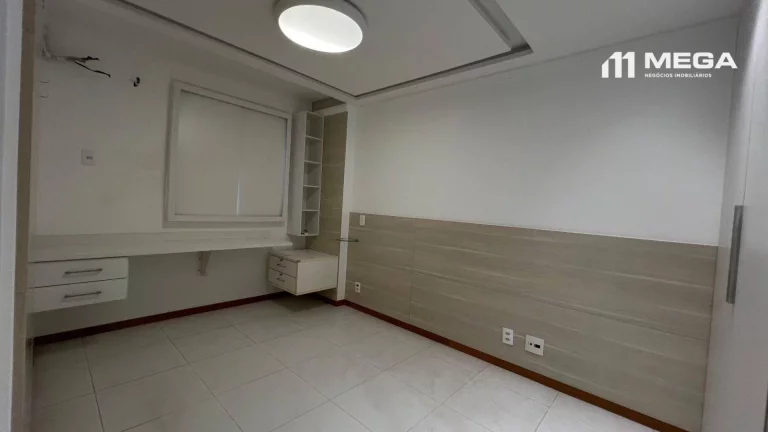 Imagem Apartamento com 2 dormitórios à venda, 75 m² por R$ 850.000 - Praia da Costa - Vila Velha/ES