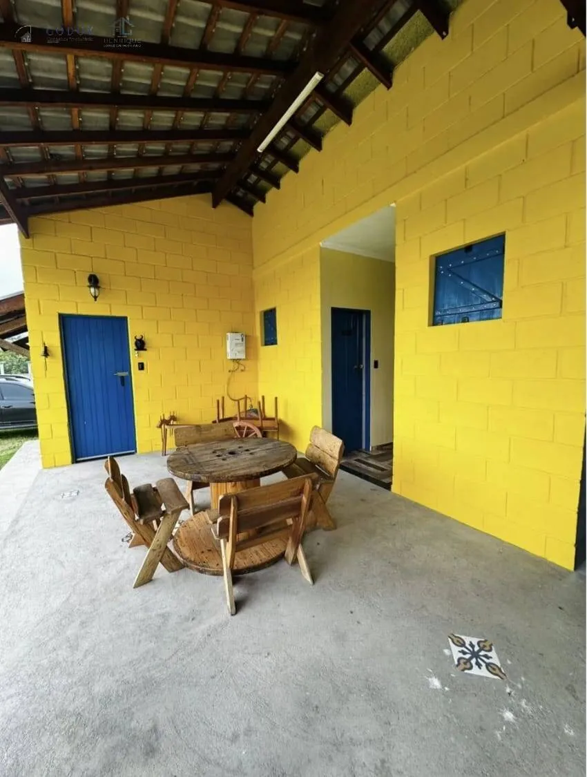 Imagem Chácara com Rancho Completo e Duas Piscinas - Vista para a Mantiqueira