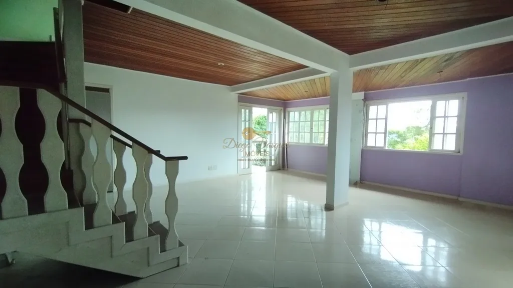 Imagem Casa em Condomínio para Venda em Guapimirim / RJ no bairro Centro