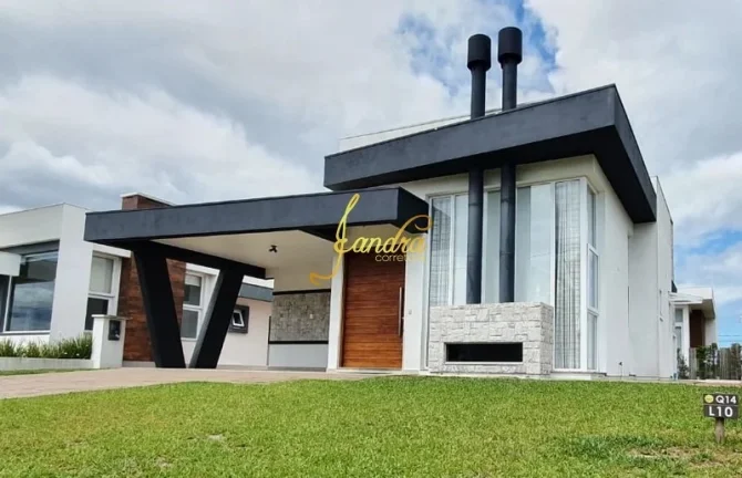Imagem Casa térrea em condomínio fechado mobiliada e decorada 160m2
