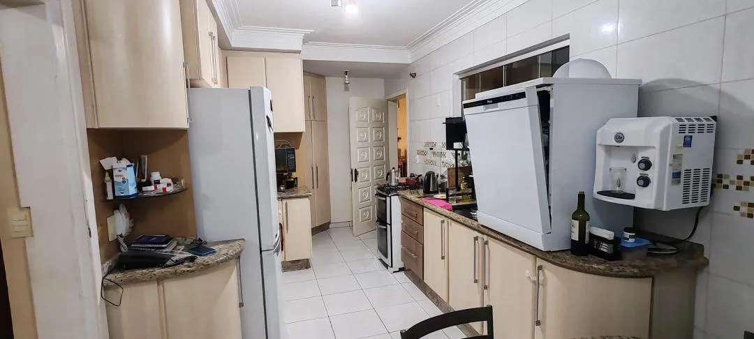 Imagem Casa mobiliada e usada em Cascavel - Centro, com escritório e quintal