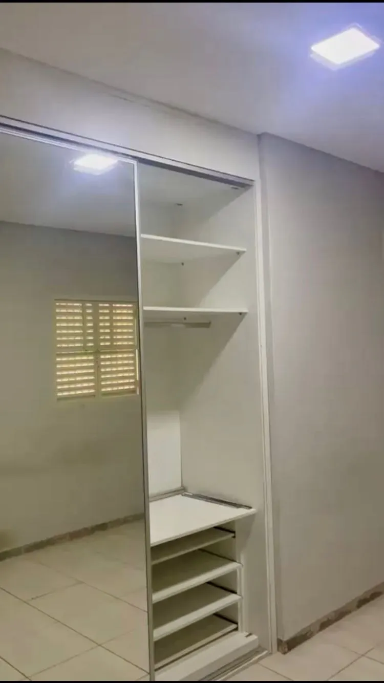 Imagem Oportunidade: Charmosa Casa Sobrado à Venda no Jardim Dois Corações
