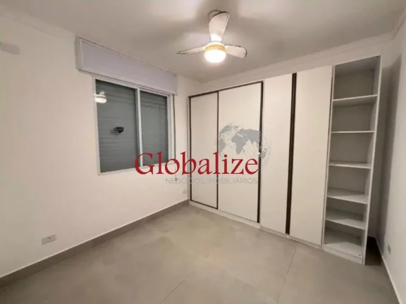 Imagem Apartamento à venda com 70m², 2 quartos, cozinha americana, 1 vaga por R$430.000 no Gonzaga em Santos