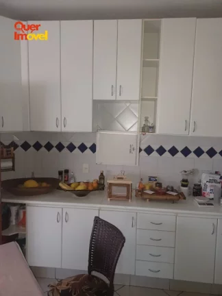 Imagem Impecável casa em condomínio à venda em Ribeirão Preto-SP, no Royal Park, com 3 suítes, 3 vagas e 480m². Venha conhecer!