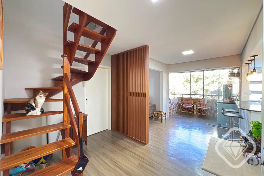 Imagem Apartamento encantador no primeiro pavimento, totalmente reformado e com alto padrão de acabamento,...