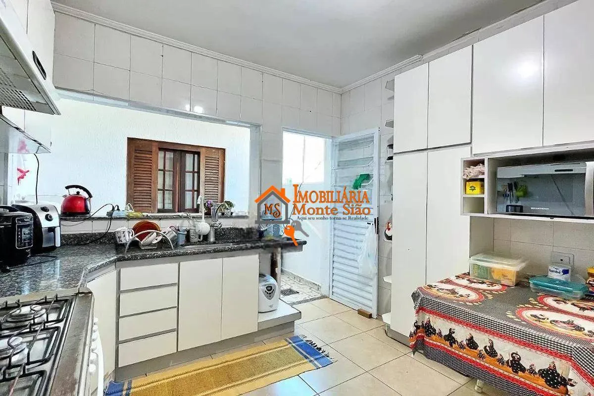 Imagem Sobrado com 4 dormitórios à venda, 700 m² por R$ 1.800.000,00 - Jardim Santa Mena - Guarulhos/SP