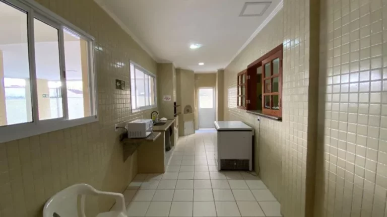Imagem EXCELENTE APARTAMENTO NA GUILHERMINA 2 DORMITÓRIOS 1 SUÍTE!!!