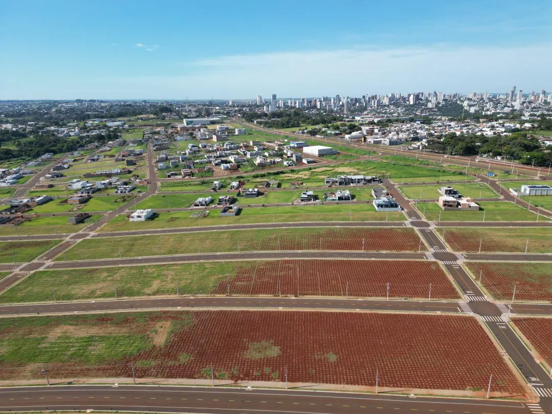 Imagem Terreno em Cascavel com infraestrutura completa - Oportunidade de investimento! Bairro Brazmadeira - Cascavel