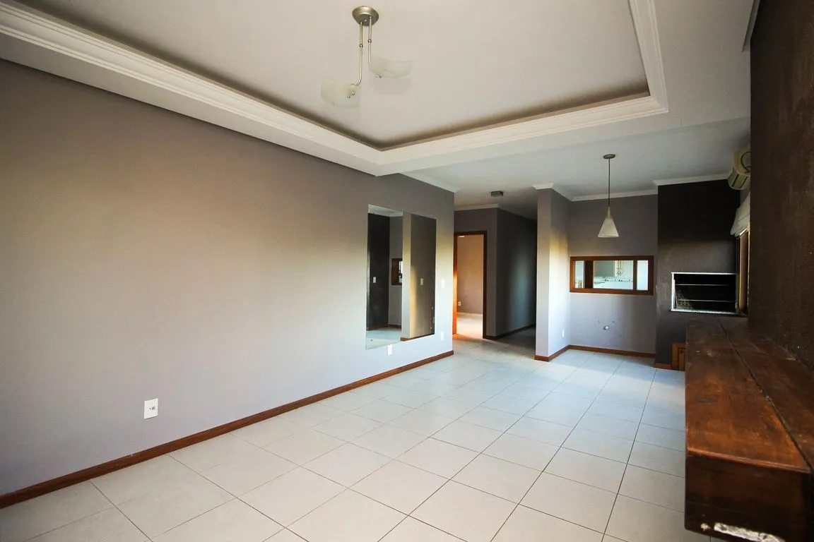 Imagem Apartamento de 2 dormitórios, 1 suíte, closet e 2 vagas de garagem .