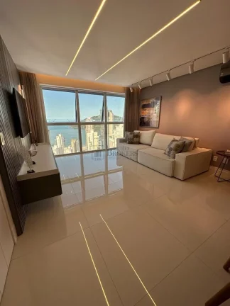 Imagem Apartamento com 3 suítes à venda no Centro de Balneário Camboriú/SC