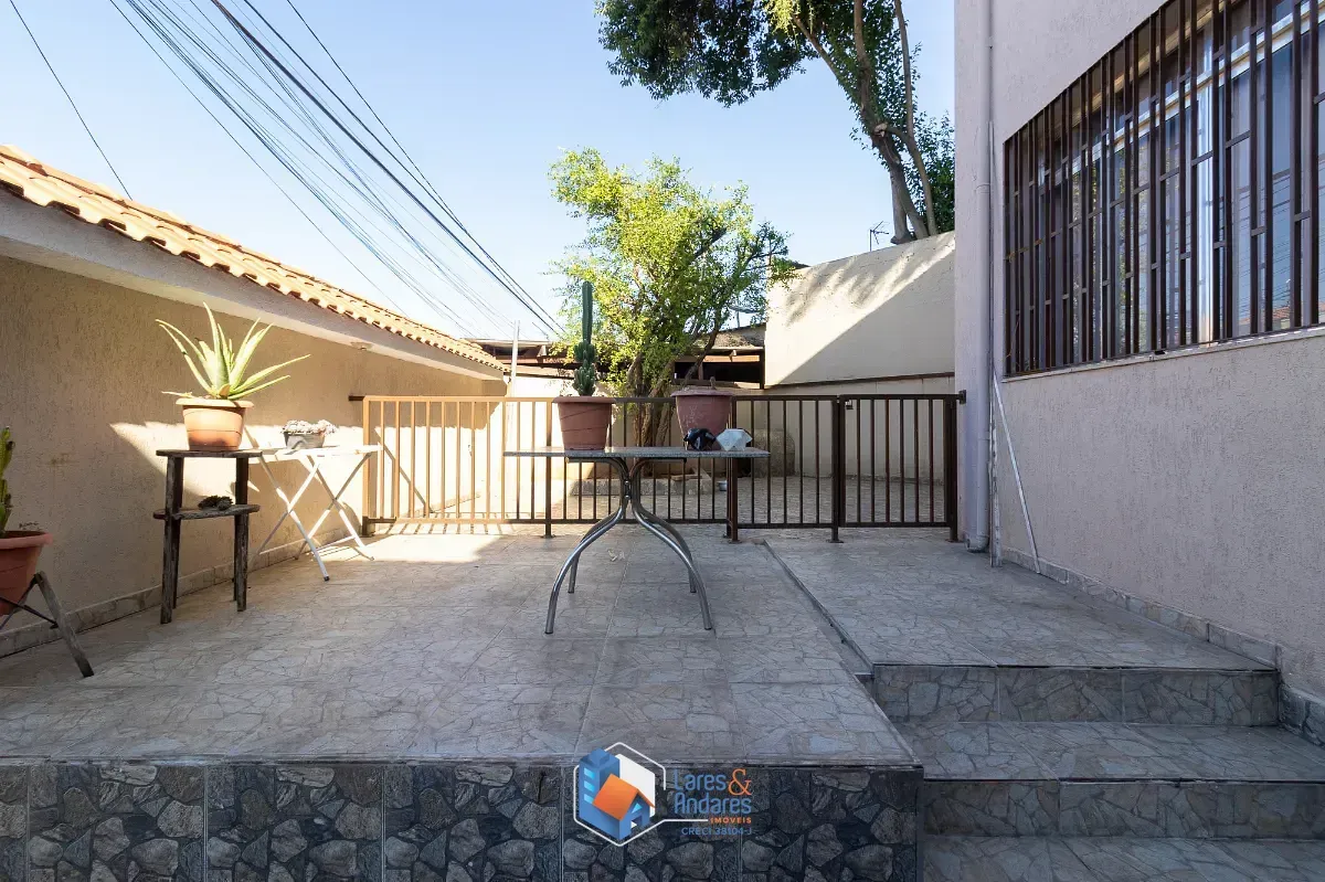Imagem Sobrado para venda em Vila Carbone com 3 quartos, 189m²