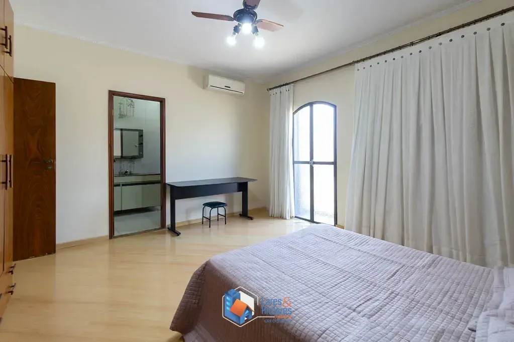 Imagem Sobrado para venda em Jardim Cidade Pirituba com 3 quartos, sendo 1 suíte, 210m²