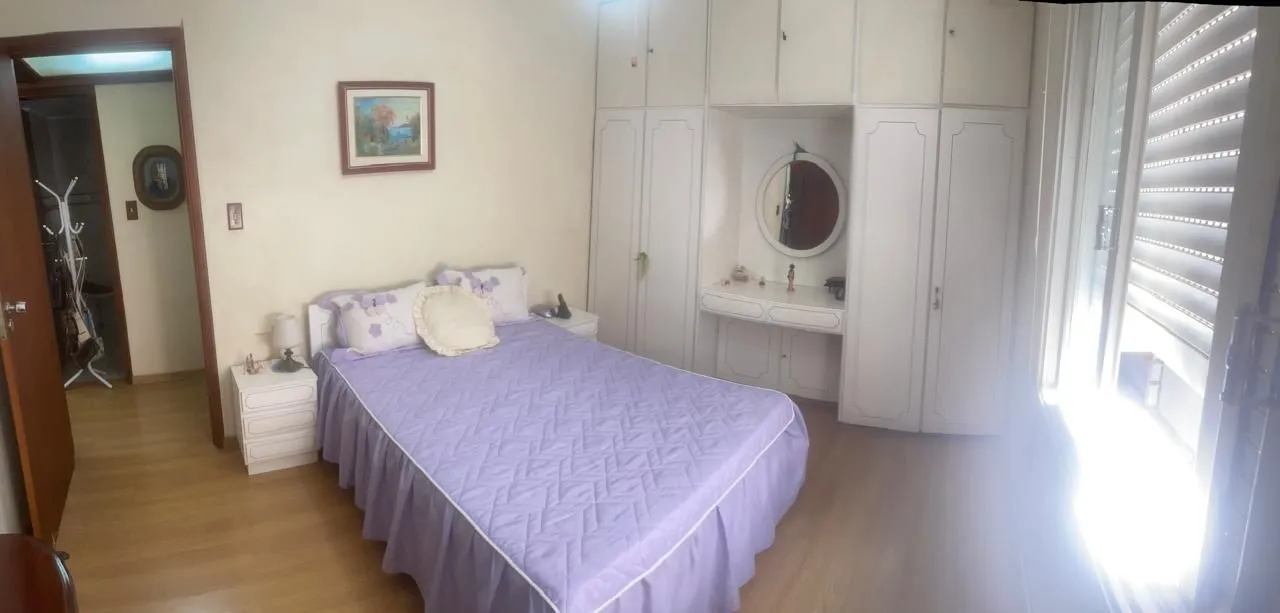 Imagem Apartamento de 3 quartos e 1 vaga garagem no bairro Rio Branco em Porto Alegre