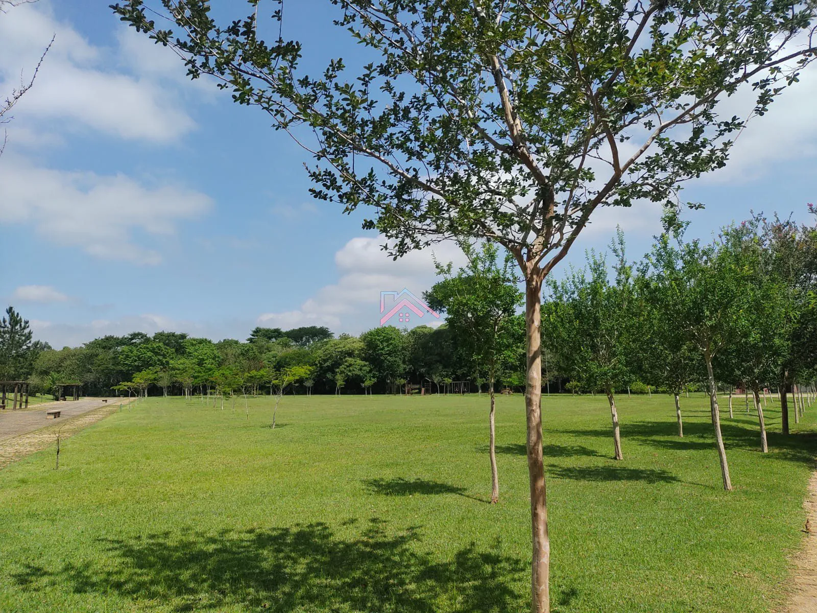 Imagem Terreno à venda Residencial Quinta do Pinhal - Excelente oportunidade de Negócio - Bairro Jacaré - C