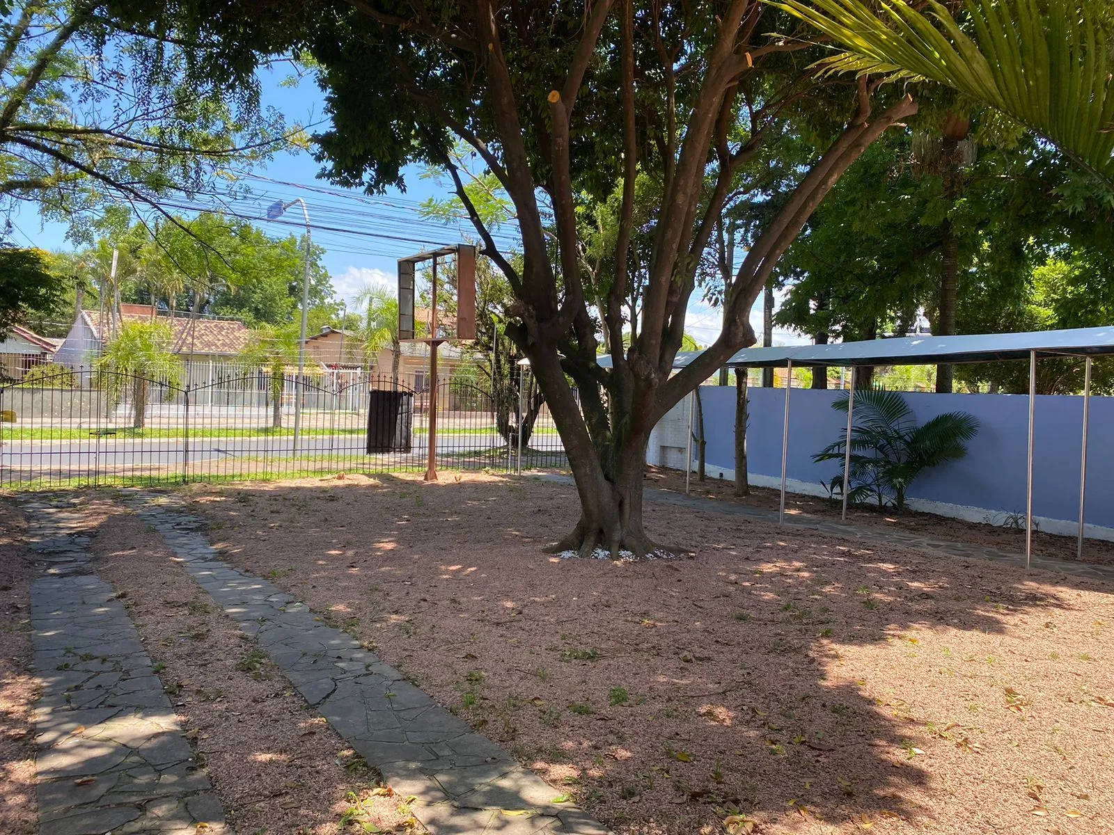 Imagem Terreno para Venda - 615m² Bairro Ipanema