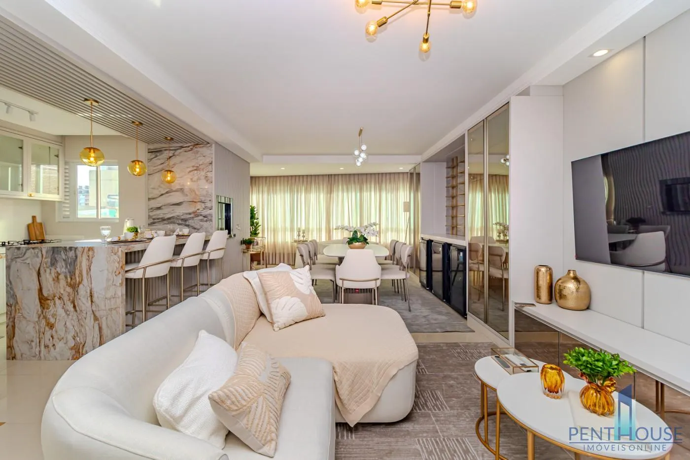 Imagem Apartamento Zona Central para Venda em Balneário Camboriú, CENTRO, 3 dormitórios, 3 suítes, 4 banheiros, 3 vagas